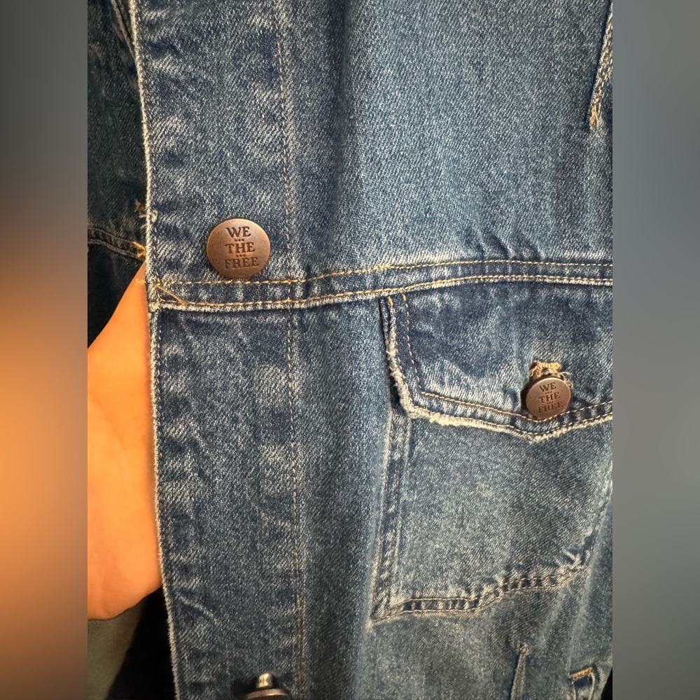 Free People We The Free All In Denim Jacket NWT Size XL - Picture 5 of 11